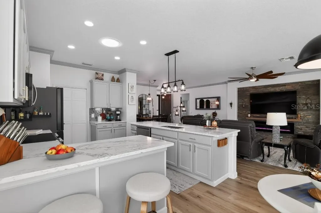 6611 SW 93rd Court Ocala FL 34481