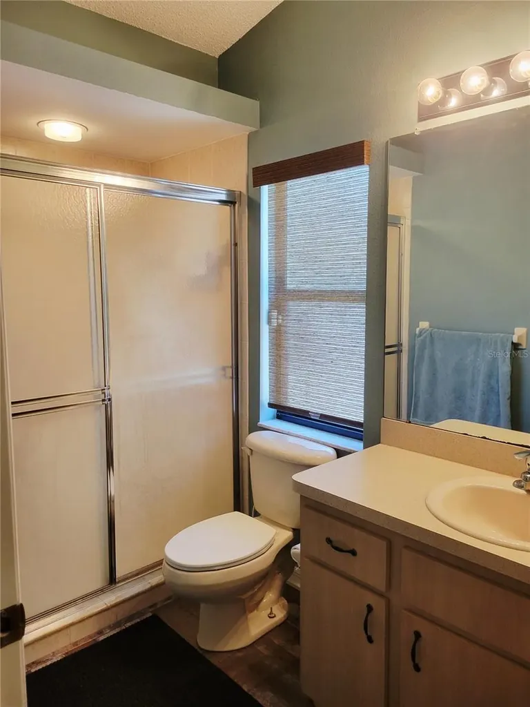 9153 Michigan Avenue Weeki Wachee FL 34613
