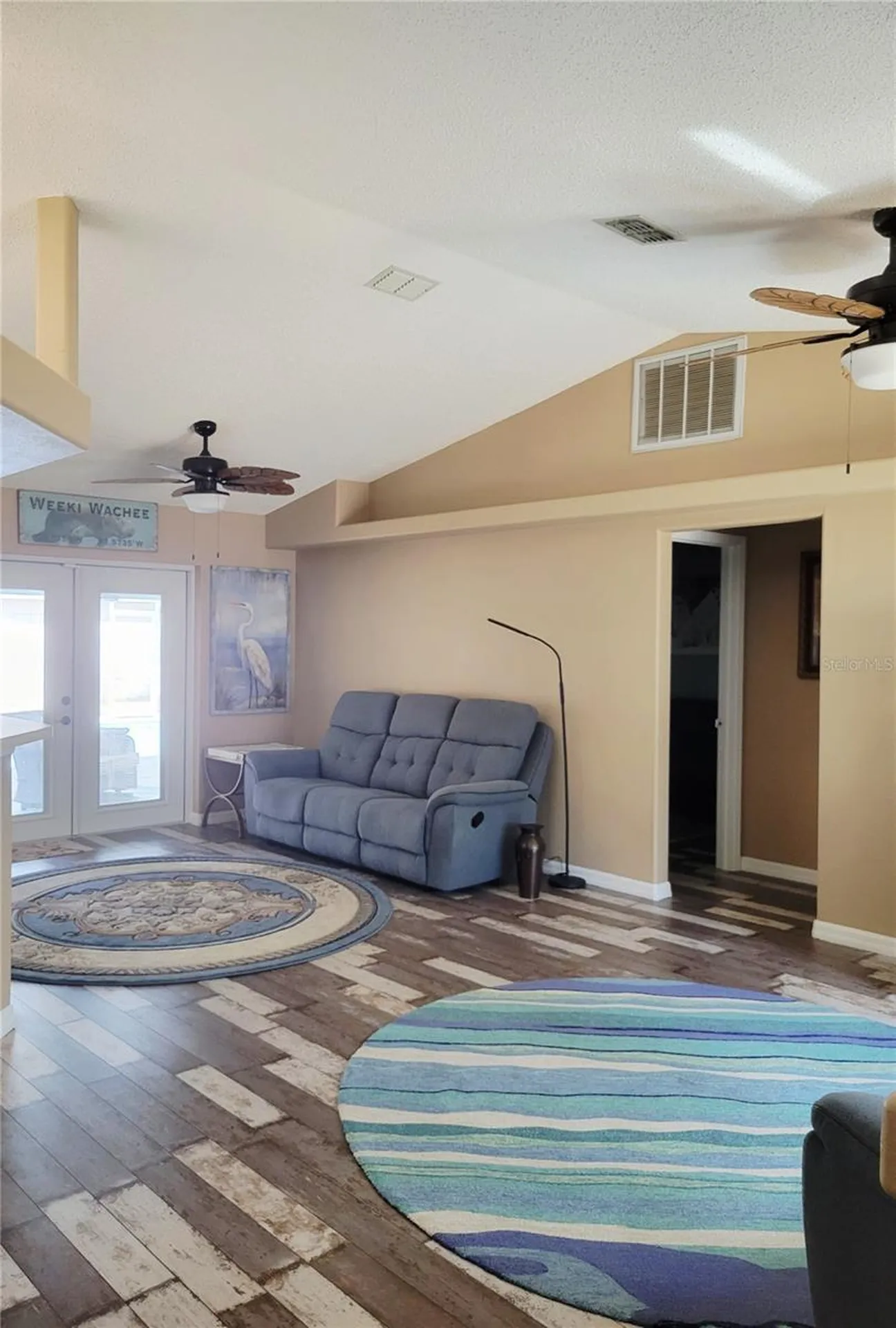 9153 Michigan Avenue Weeki Wachee FL 34613