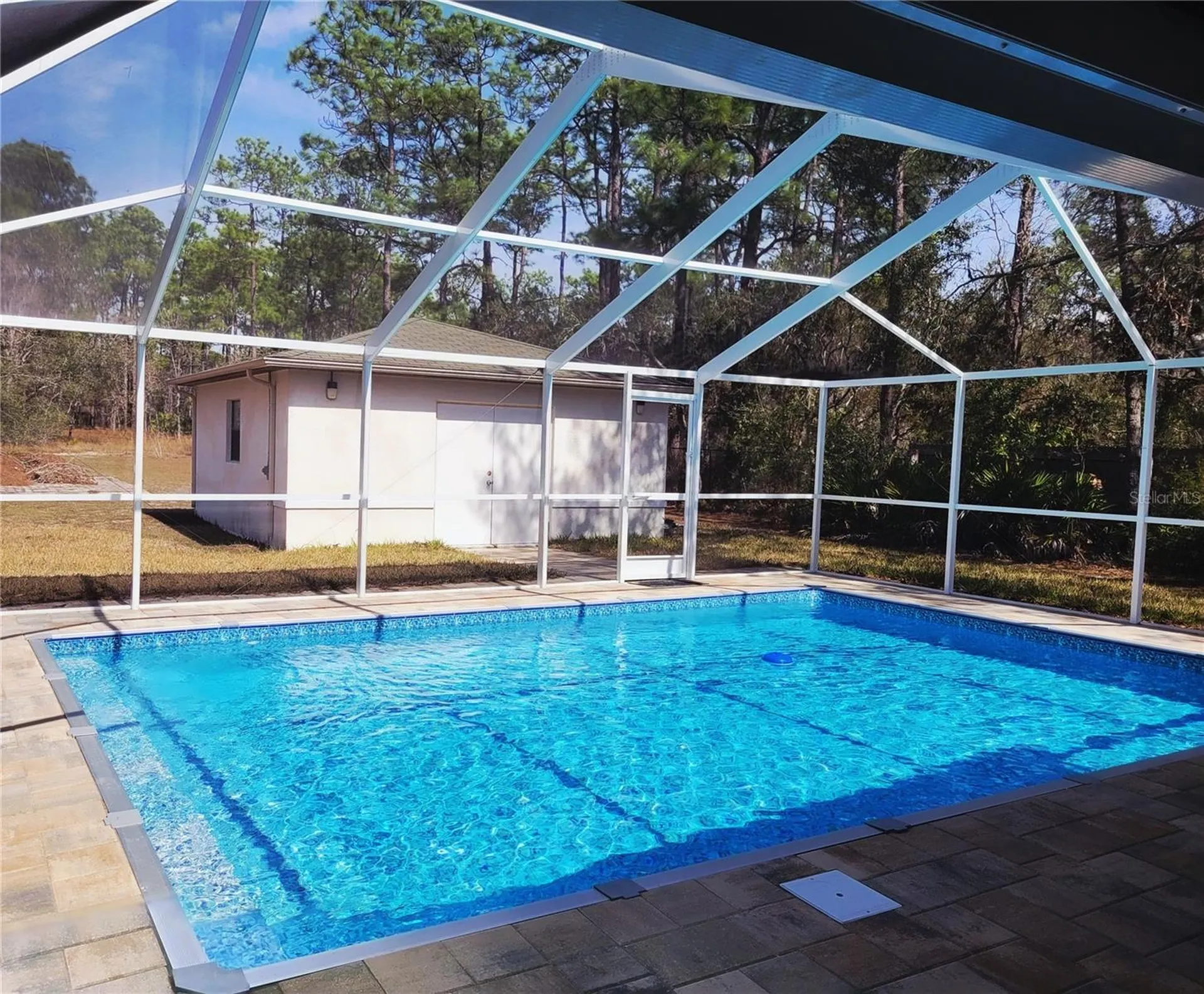 9153 Michigan Avenue Weeki Wachee FL 34613