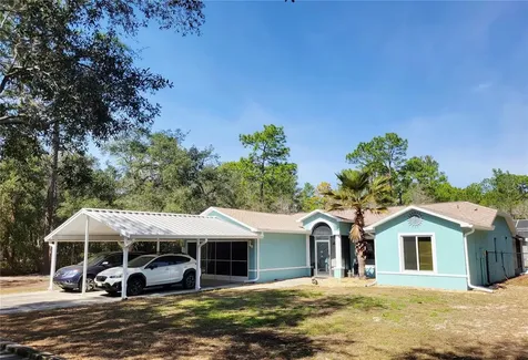 9153 Michigan Avenue Weeki Wachee FL 34613