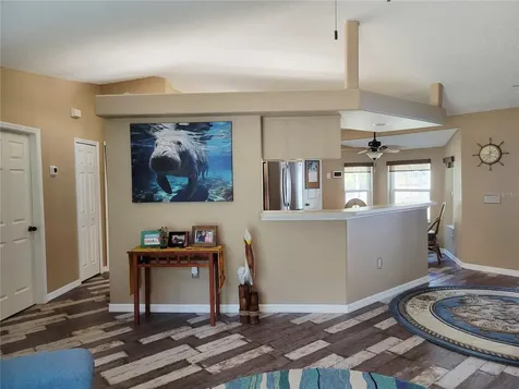 9153 Michigan Avenue Weeki Wachee FL 34613