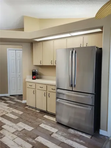9153 Michigan Avenue Weeki Wachee FL 34613