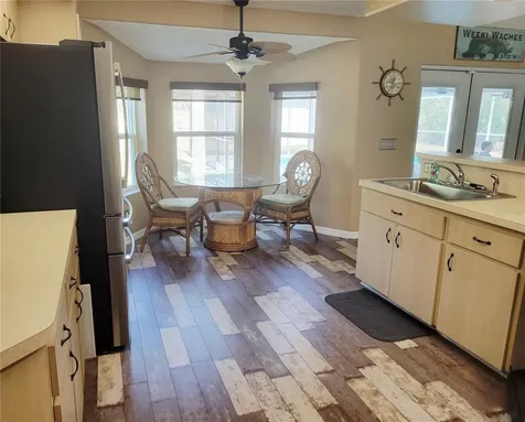 9153 Michigan Avenue Weeki Wachee FL 34613