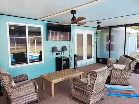 9153 Michigan Avenue Weeki Wachee FL 34613