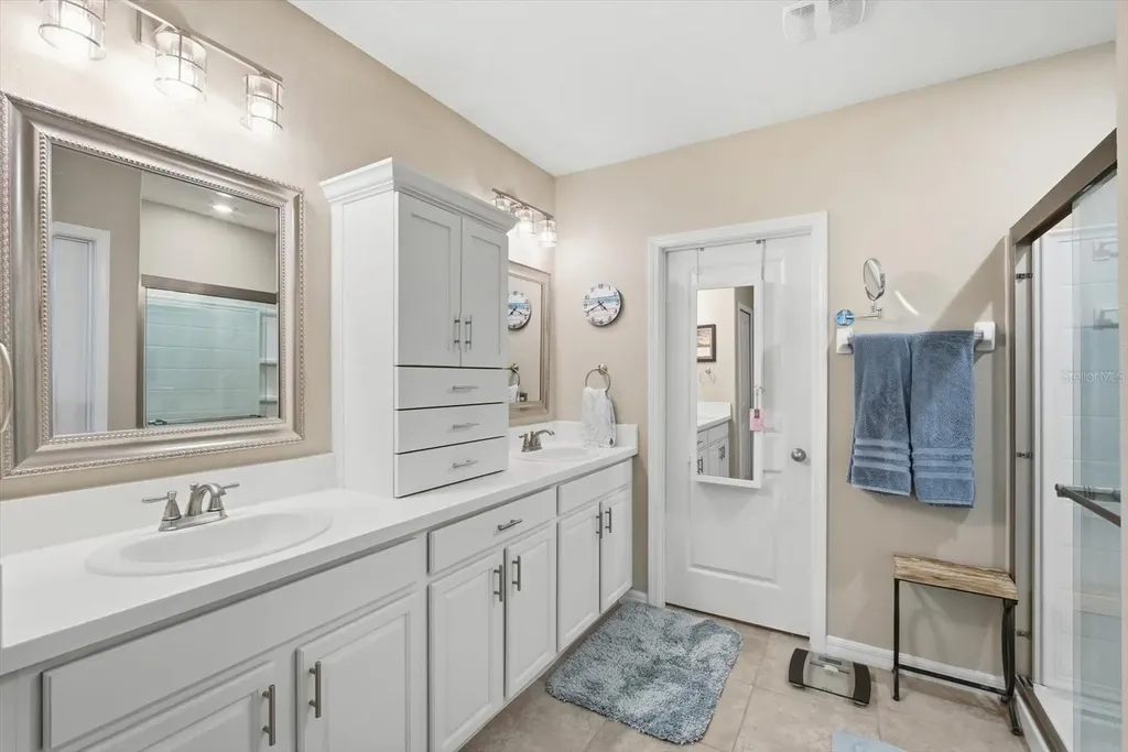 11201 Leland Groves Drive Riverview FL 33579