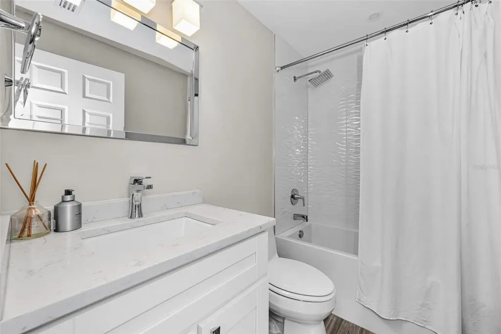 4811 Bayshore Boulevard Tampa FL 33611