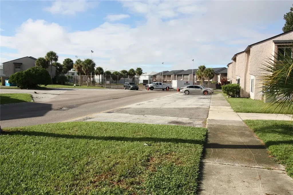 2117 Lyme Bay Drive Orlando FL 32839