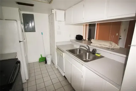 2117 Lyme Bay Drive Orlando FL 32839