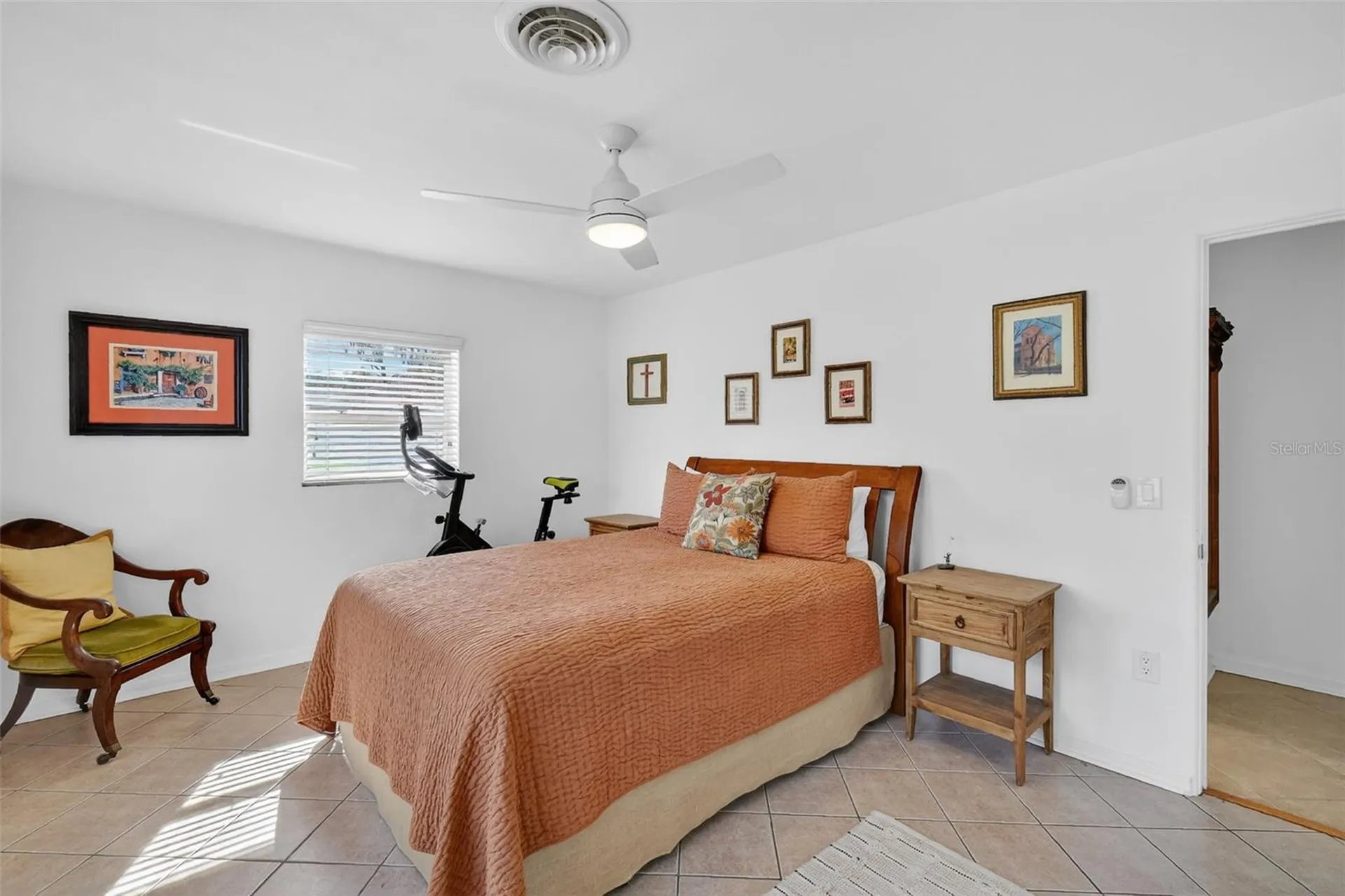 33225 Lakeshore Drive Tavares FL 32778
