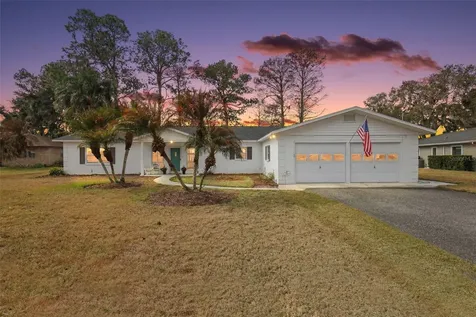 33225 Lakeshore Drive Tavares FL 32778