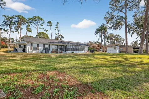 33225 Lakeshore Drive Tavares FL 32778