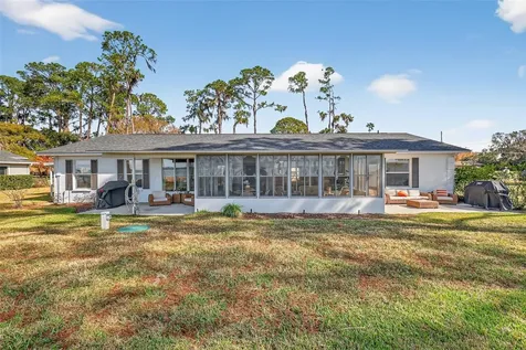 33225 Lakeshore Drive Tavares FL 32778