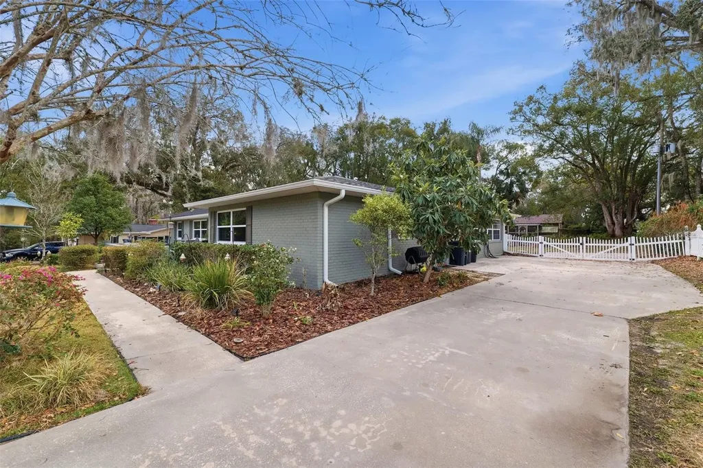240 Olive Street Brooksville FL 34601