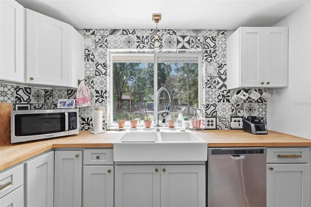 240 Olive Street Brooksville FL 34601