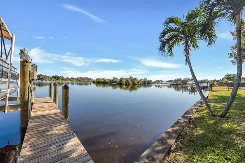 14526 Riverside Drive Fort Myers FL 33905