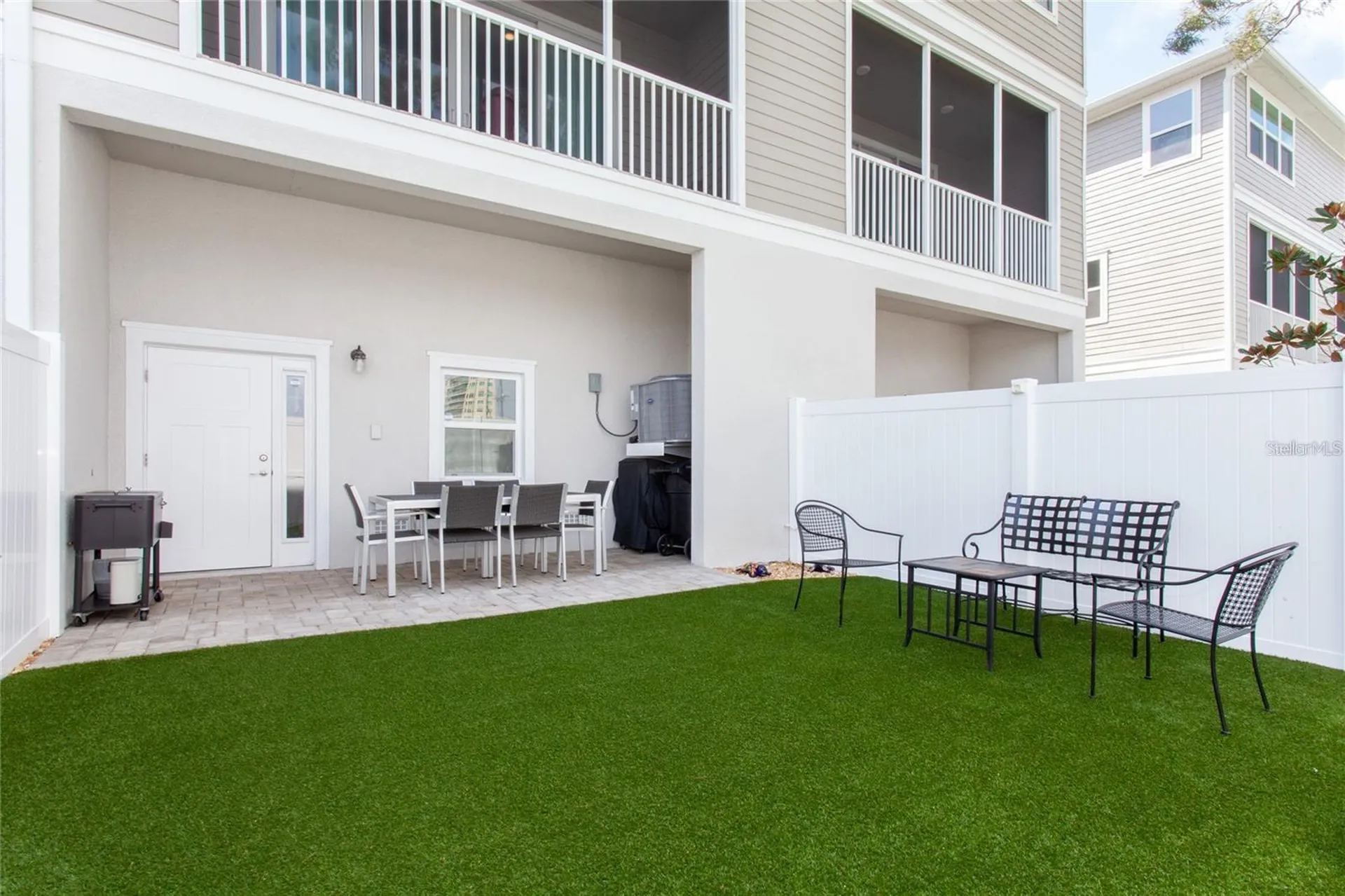 1273 Savona Drive NE St Petersburg FL 33702