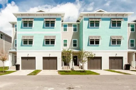 1273 Savona Drive NE St Petersburg FL 33702