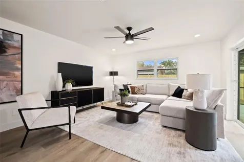 11876 Marla Lane Seminole FL 33772