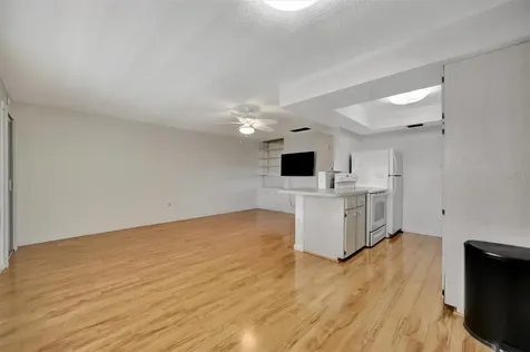 650 Pinellas Point Drive S St Petersburg FL 33705