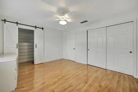 650 Pinellas Point Drive S St Petersburg FL 33705