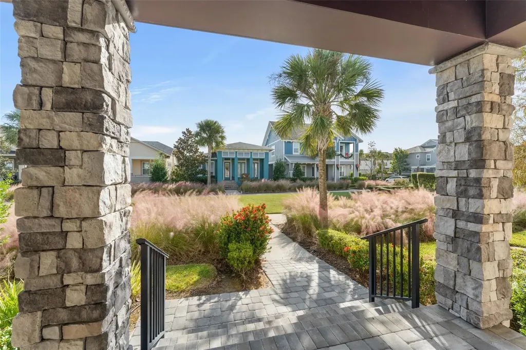 13833 Behring Avenue Orlando FL 32827