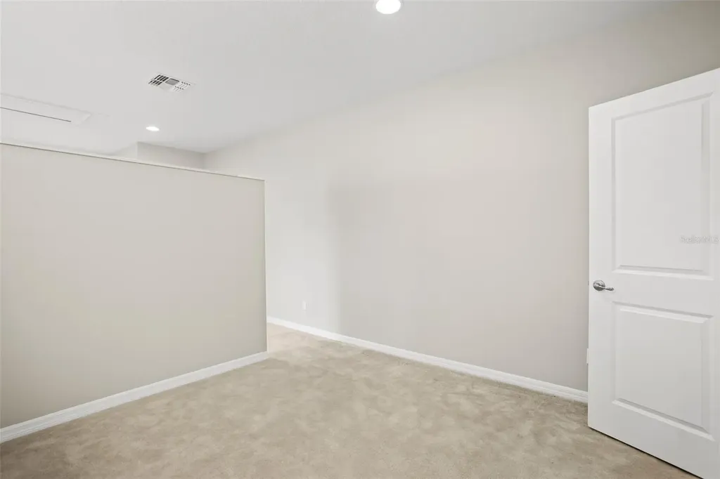 13833 Behring Avenue Orlando FL 32827