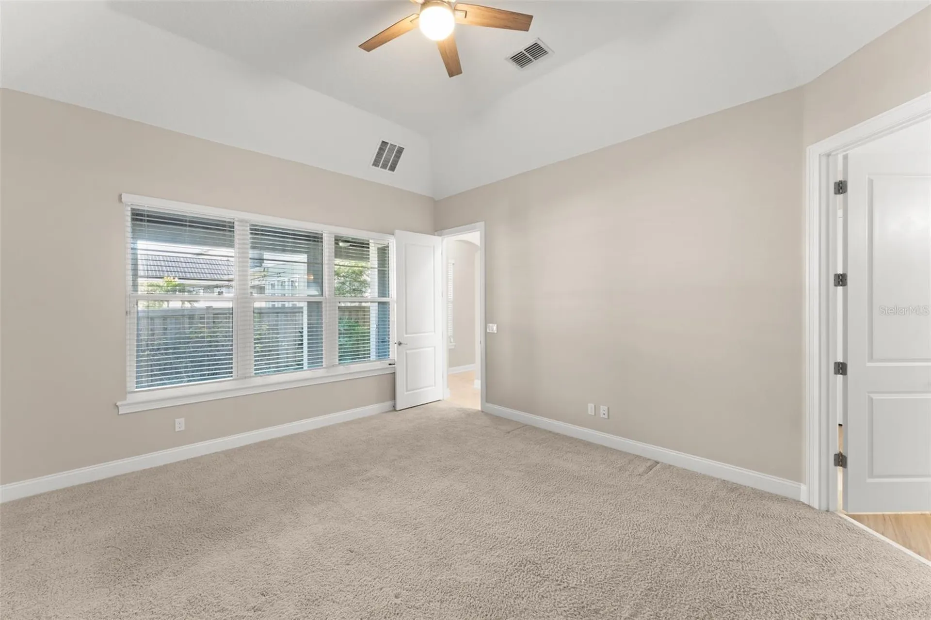 13833 Behring Avenue Orlando FL 32827