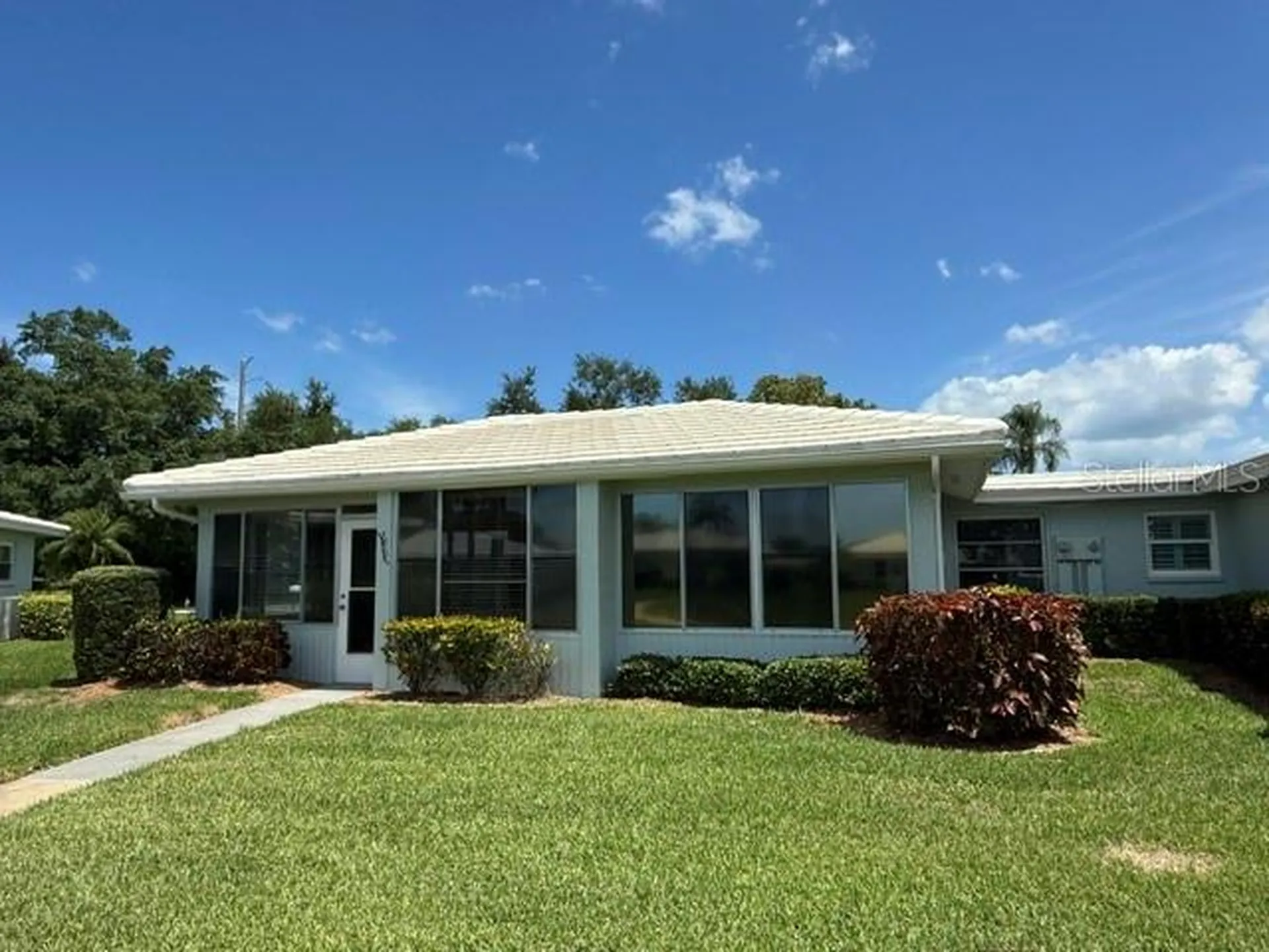 7011 9th Avenue W Bradenton FL 34209
