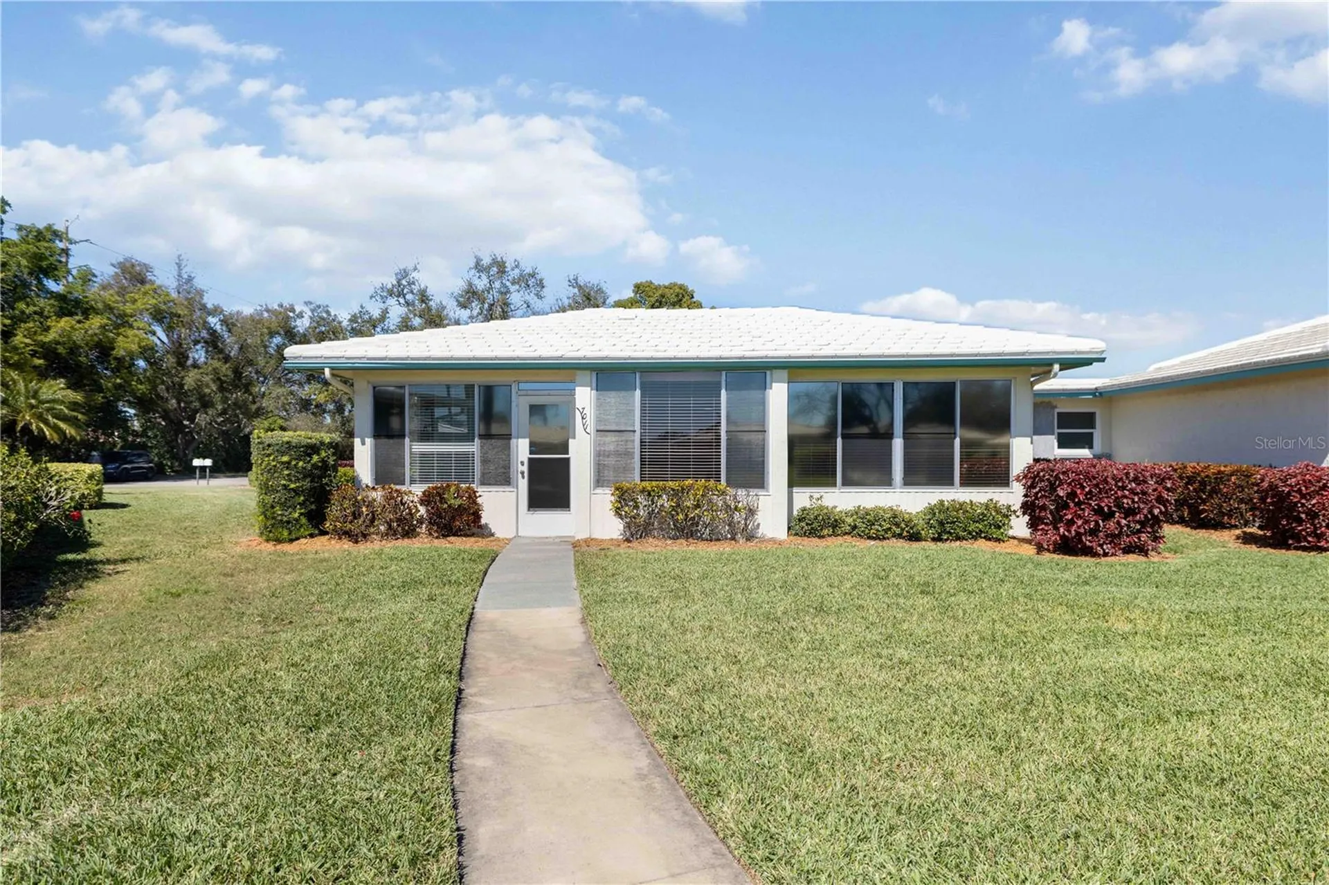 7011 9th Avenue W Bradenton FL 34209