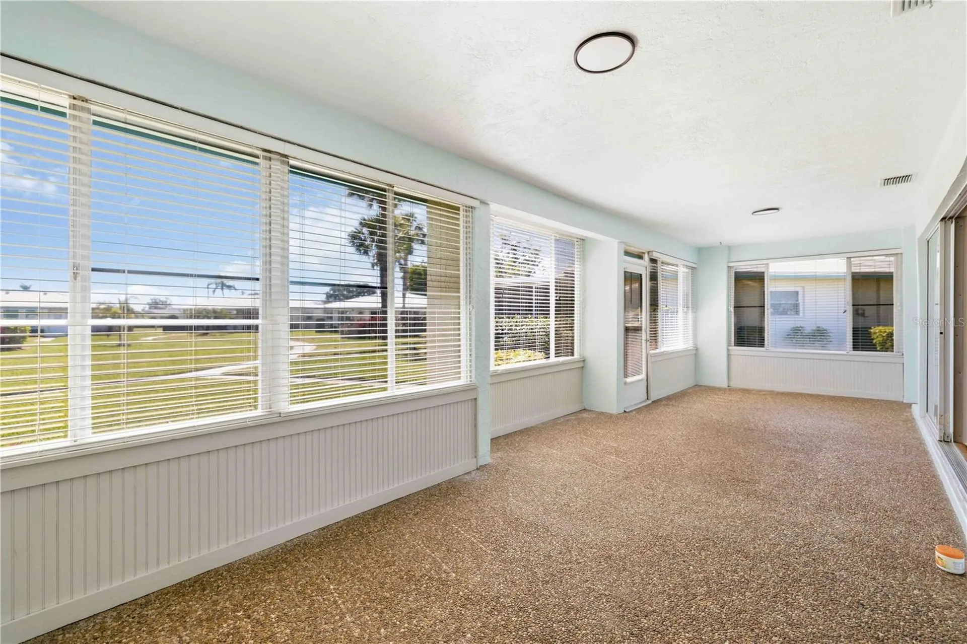 7011 9th Avenue W Bradenton FL 34209