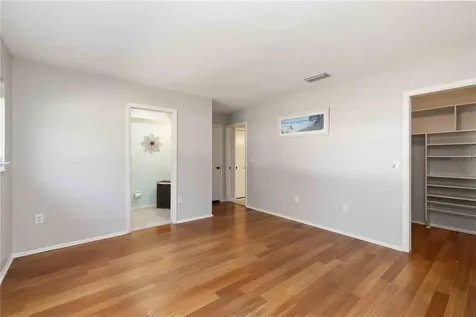 7011 9th Avenue W Bradenton FL 34209