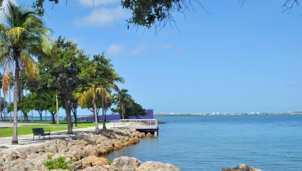 1305 4th Street Sarasota FL 34236