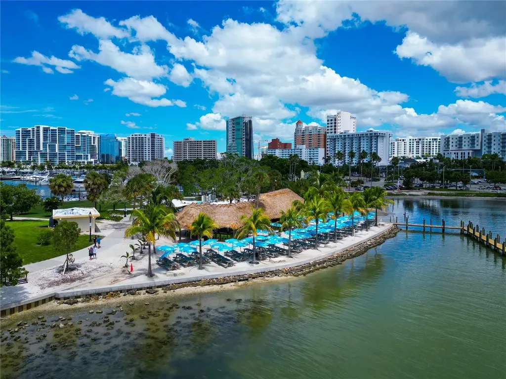 1305 4th Street Sarasota FL 34236