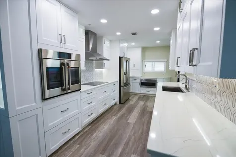 1600 Gulf Boulevard Clearwater Beach FL 33767