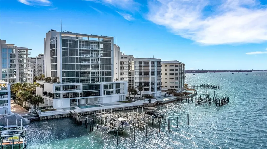 280 Golden Gate Point Sarasota FL 34236