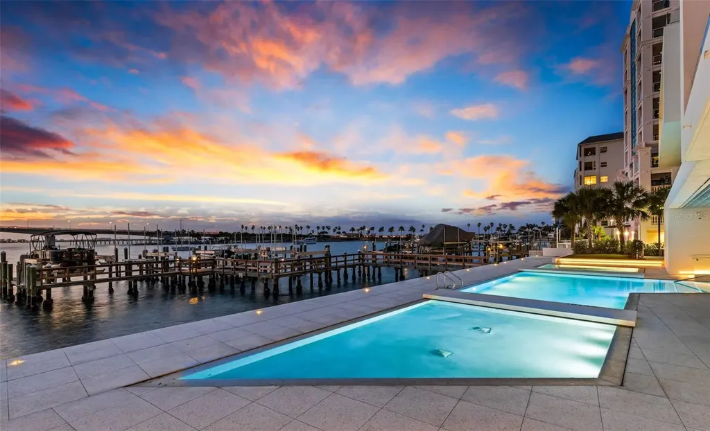 280 Golden Gate Point Sarasota FL 34236