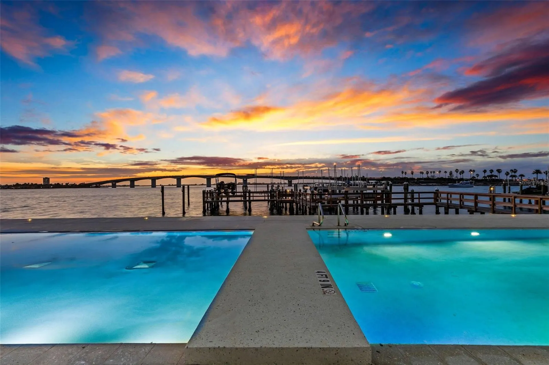 280 Golden Gate Point Sarasota FL 34236
