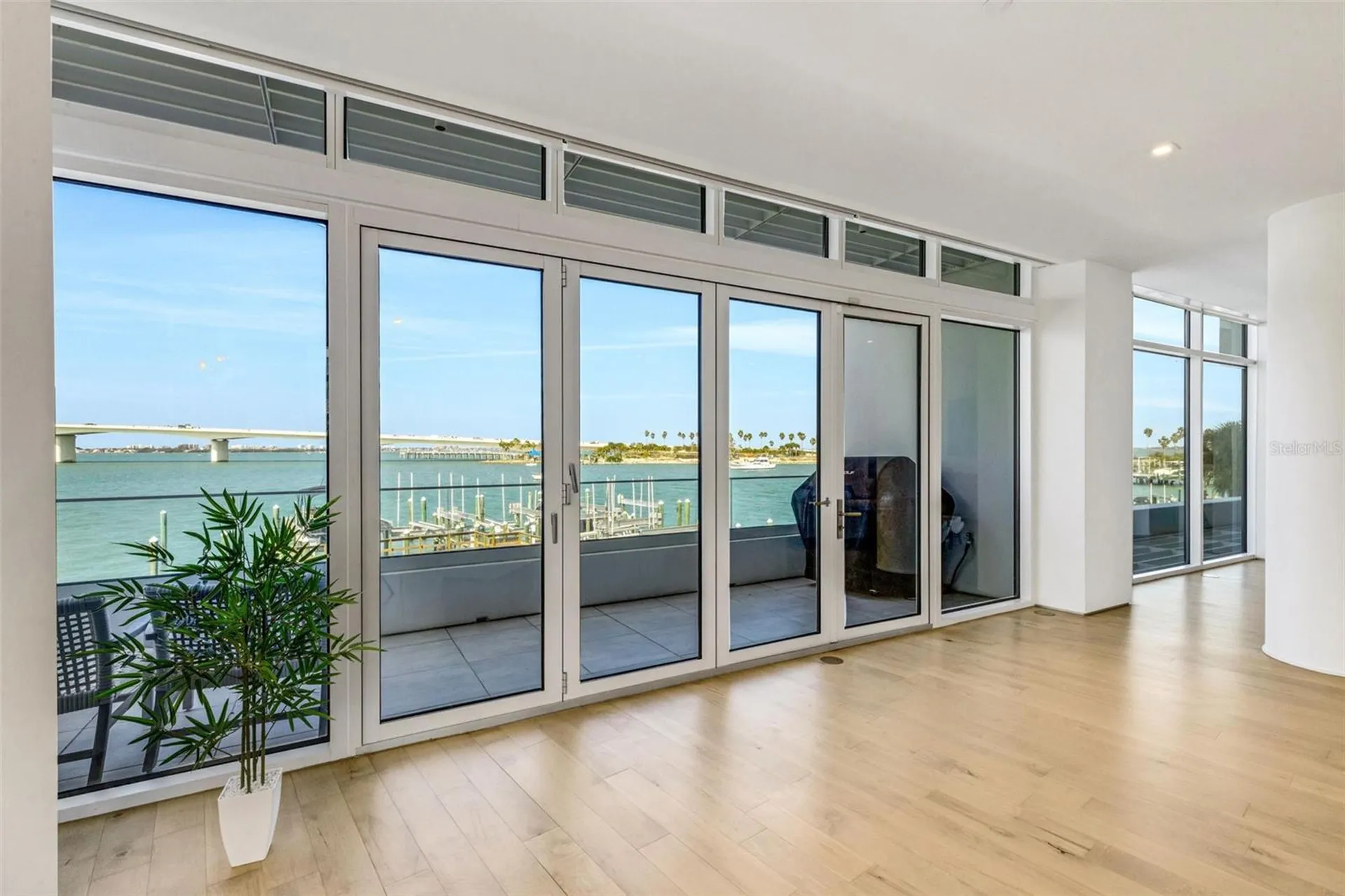 280 Golden Gate Point Sarasota FL 34236