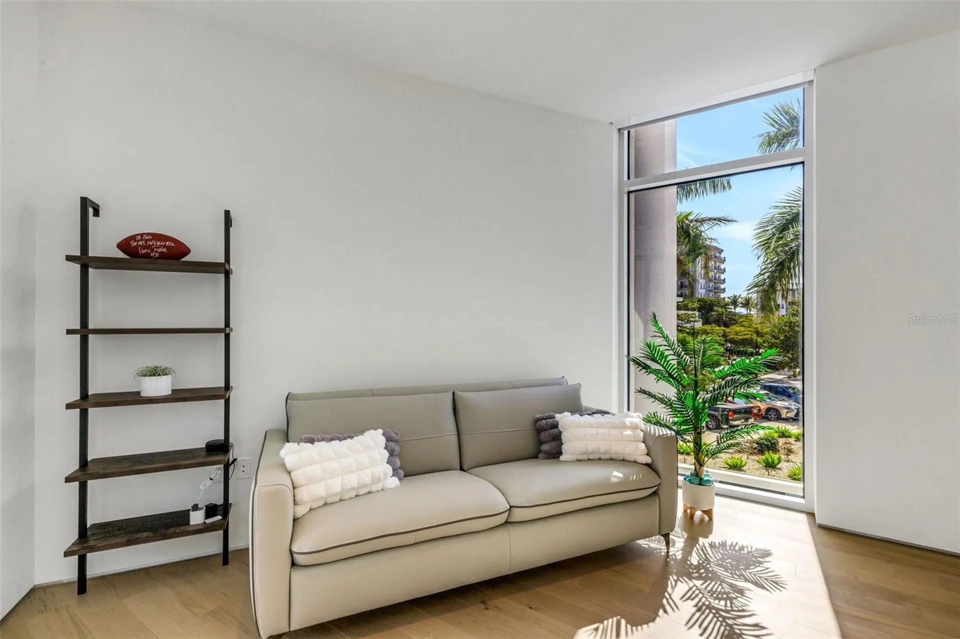 280 Golden Gate Point Sarasota FL 34236