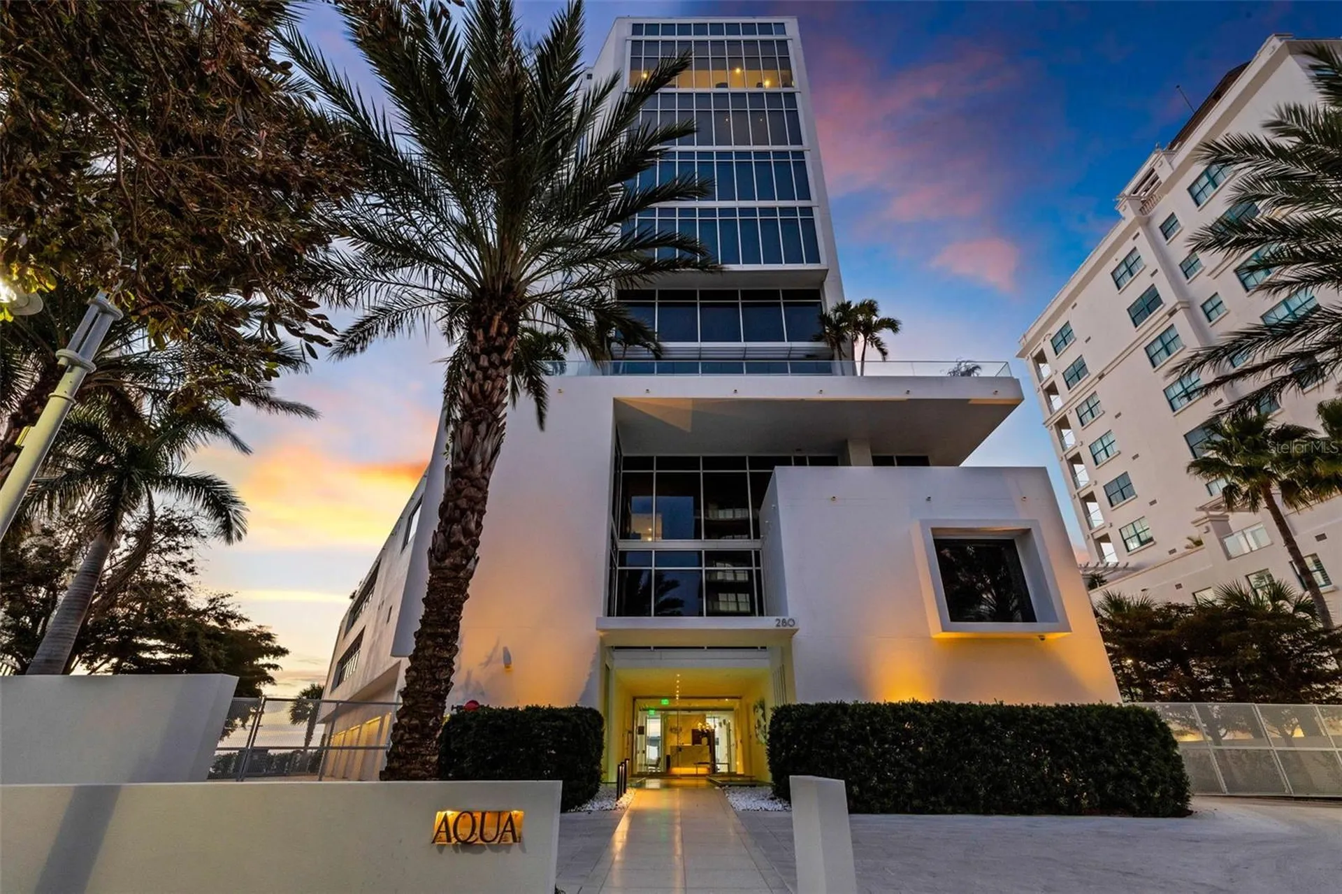 280 Golden Gate Point Sarasota FL 34236