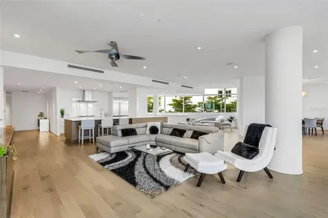280 Golden Gate Point Sarasota FL 34236
