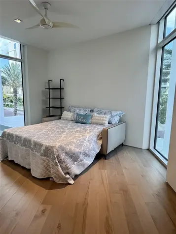 280 Golden Gate Point Sarasota FL 34236