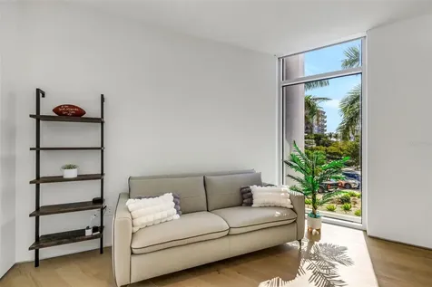 280 Golden Gate Point Sarasota FL 34236