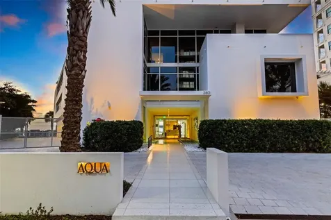 280 Golden Gate Point Sarasota FL 34236