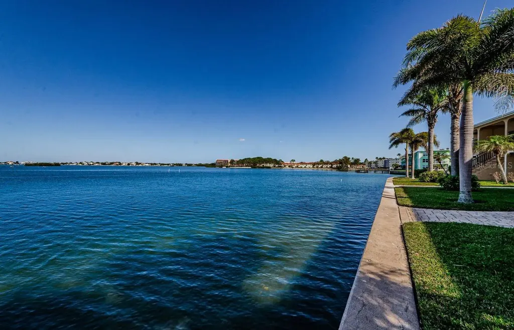 2675 St Josephs Drive E Dunedin FL 34698