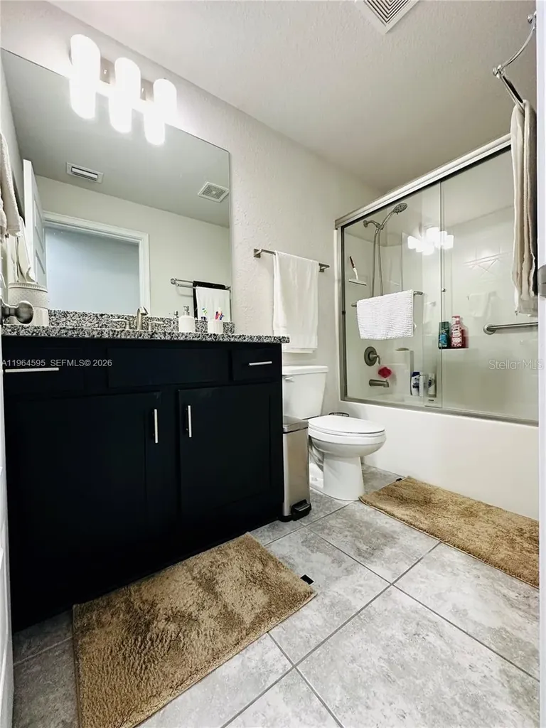 1137 NE 4th Place Cape Coral FL 33909