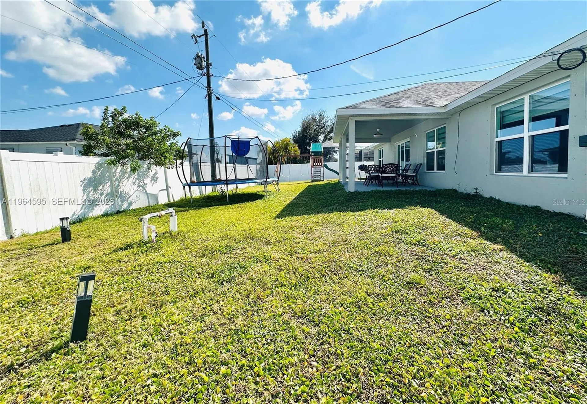 1137 NE 4th Place Cape Coral FL 33909