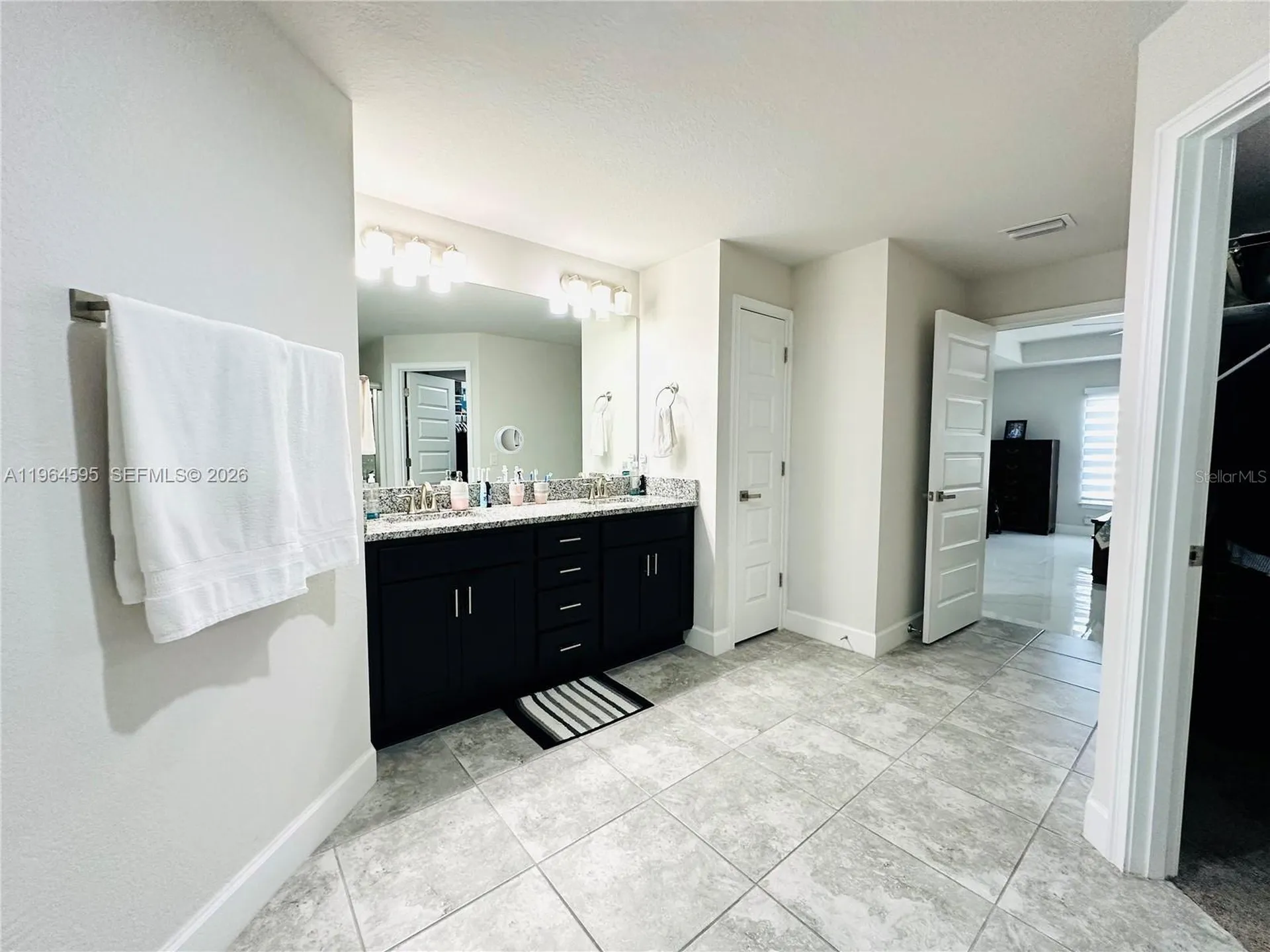 1137 NE 4th Place Cape Coral FL 33909