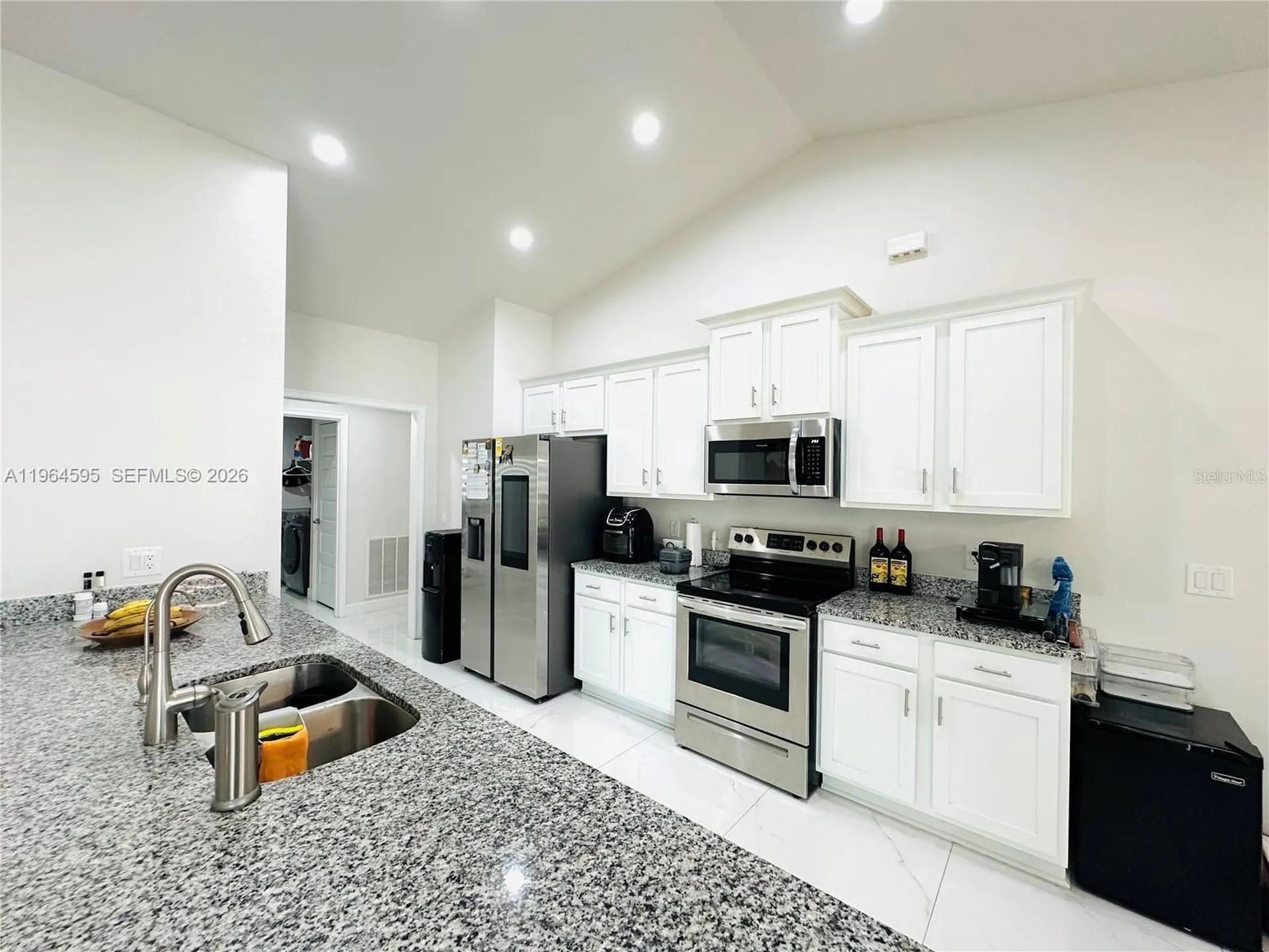 1137 NE 4th Place Cape Coral FL 33909